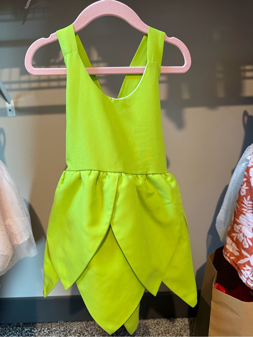 Kids Lime Green Fairy Dress-Up Costume. Great cotton- like Quality.